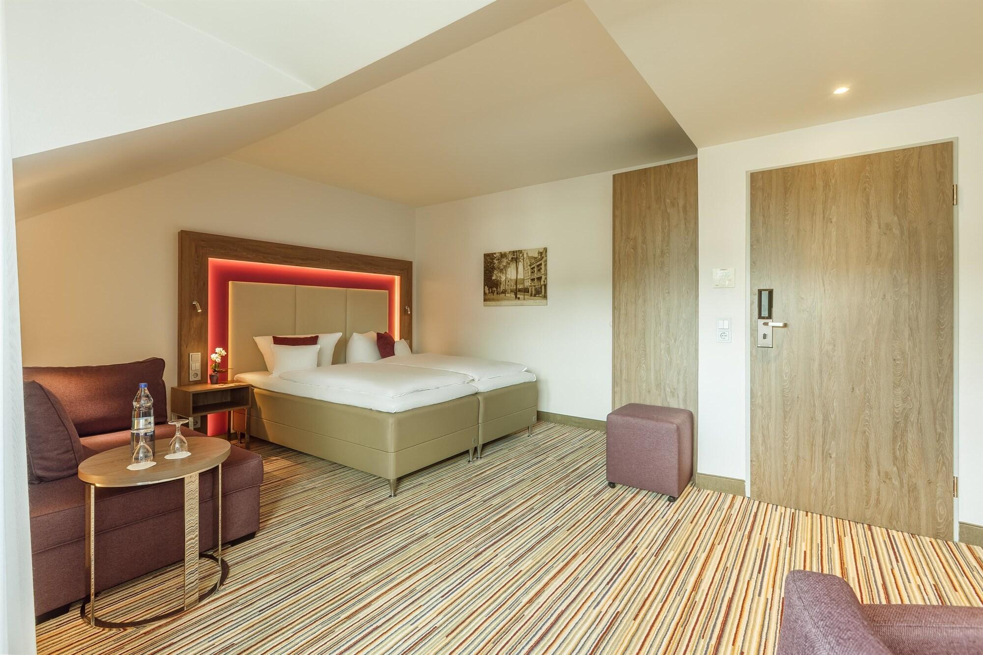 Best Western Plus Hotel Stadtquartier חאן מראה חיצוני תמונה