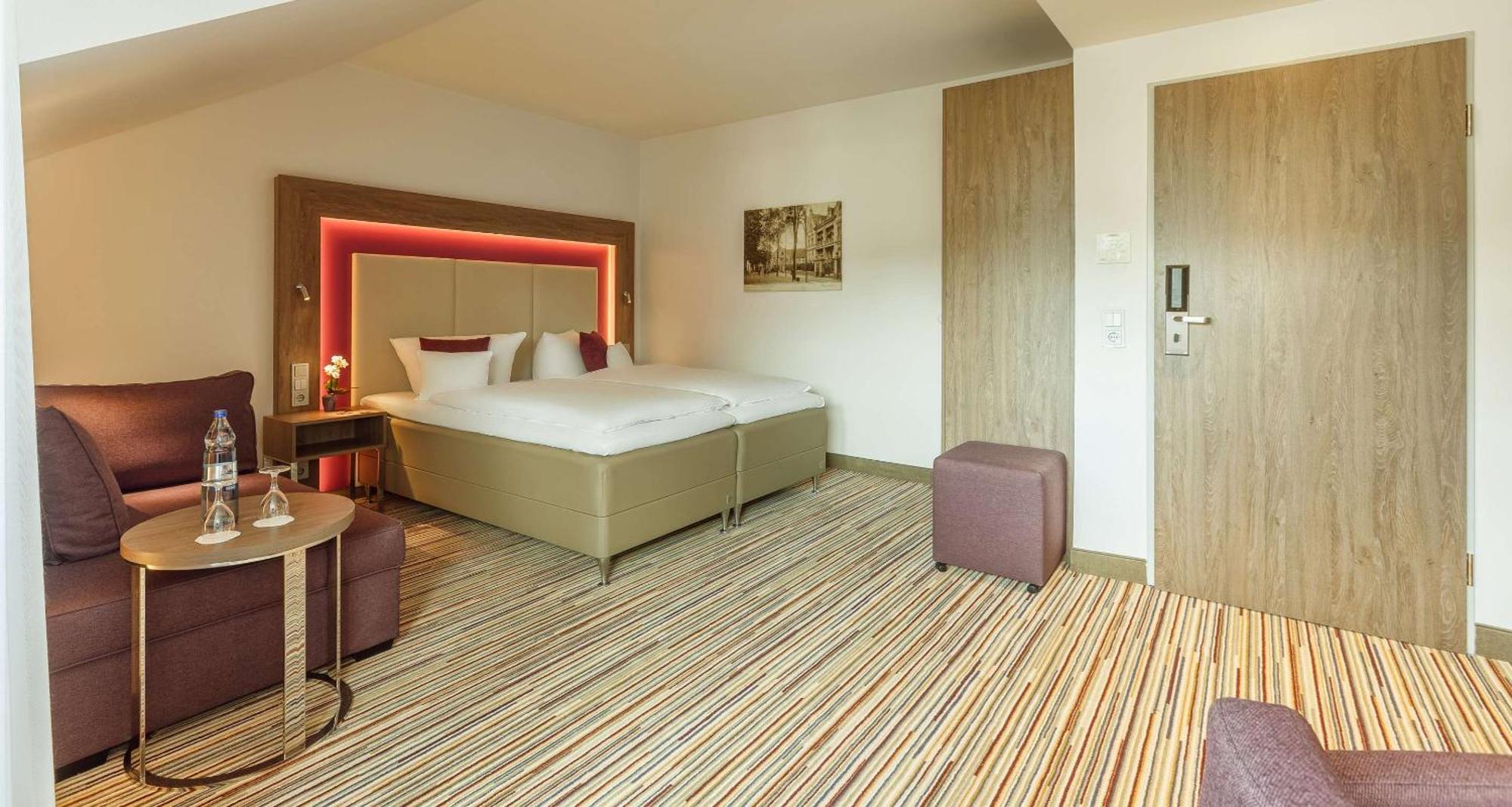 Best Western Plus Hotel Stadtquartier חאן מראה חיצוני תמונה